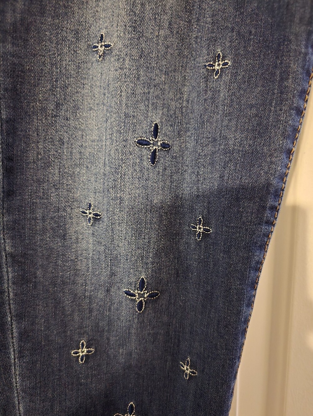 Stitch And Star Dark Blue Women's Embroidered Jeans - Picture 2 of 5